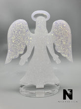 Lade das Bild in den Galerie-Viewer, Engel Figur druzy weiß personalisierbar mit Option als Lampe Neu - NISER DESIGN
