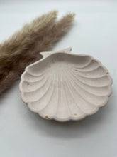 Lade das Bild in den Galerie-Viewer, Muschelschale RÜGEN - NISER DESIGN
