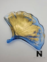 Lade das Bild in den Galerie-Viewer, Schale Ginkgoblatt blau-gold - NISER DESIGN
